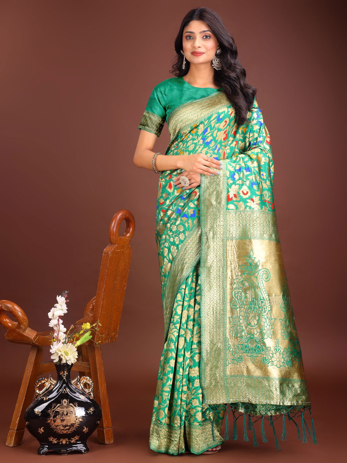 Kashmiri By Astita Linen Silk Wedding Wear Saree Suppliers In India